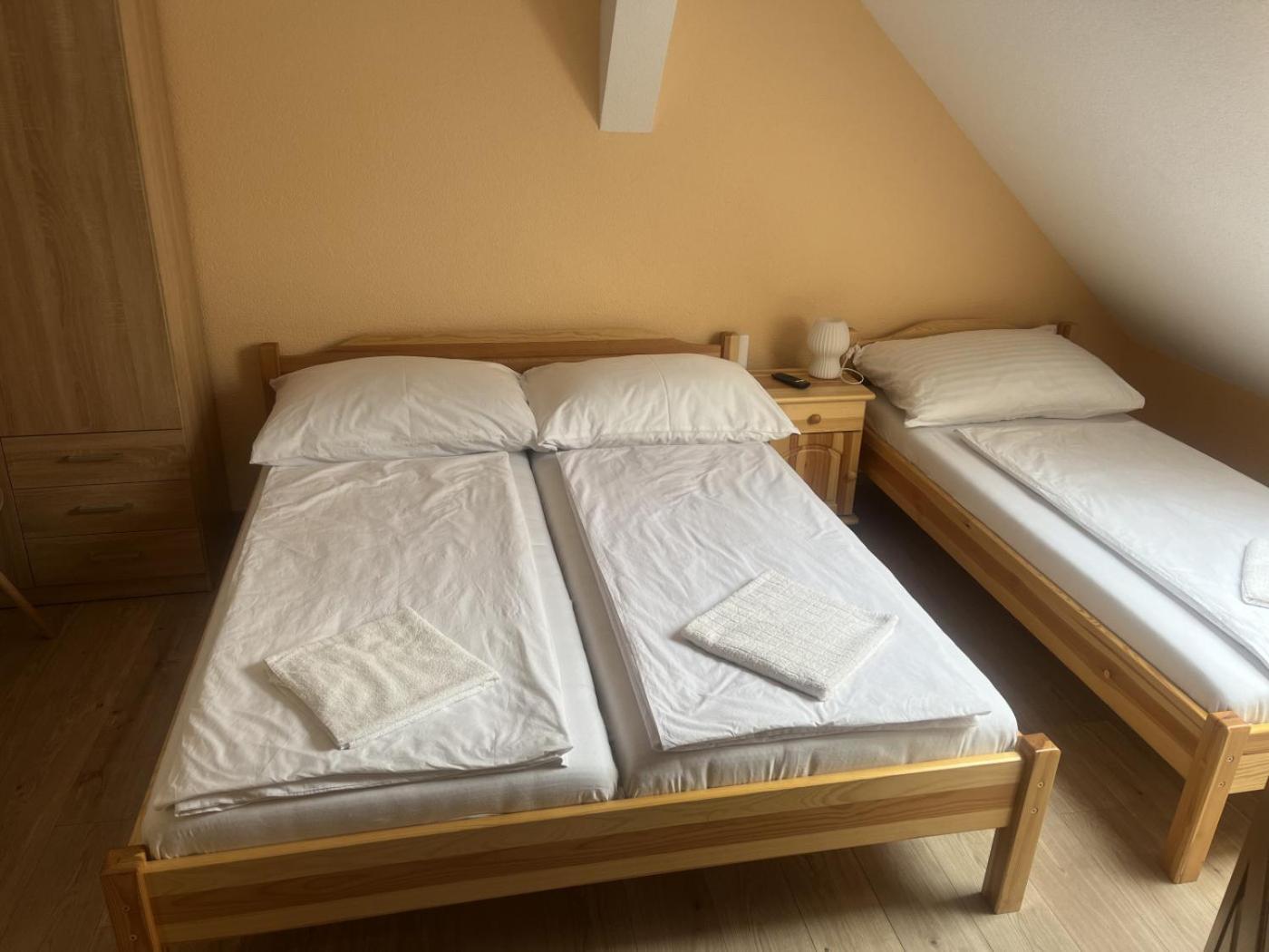 Vt6 House & Restaurant Bed & Breakfast Znojmo